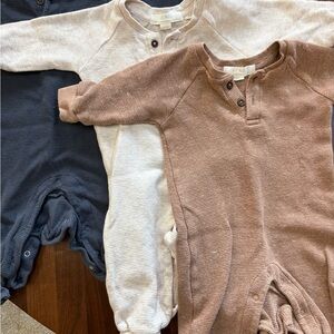 Set of 3 EUC Kendi Crosby Waffle Henley Onesies (3-6mo)